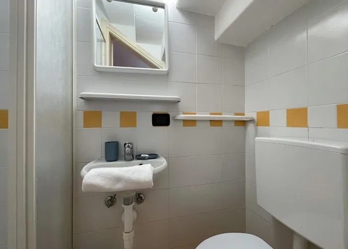 Roncati 7 Center Town Bellagio